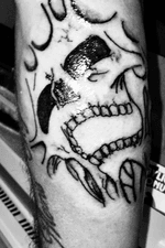 #skull #skulltattoo #Black #TattoosByDan 