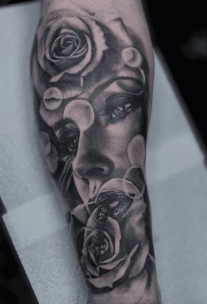 #tattooartist #tattooart #tattoo #chester #chestertattoo #uk #womantattoo #bnginksociety #skinartmag #uktta 