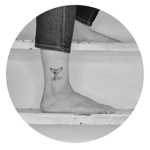 Tattoo by tattooist. Wechat：Justtattoo02 Guangzhou Tattoo - #Justtattoo #GuangzhouTattoo #OriginalTattoo #TattooManuscript #TattooDesign #TattooFemaleTattooist #blackandwhite #blackandwhitetattoo #whale #whaletattoo 