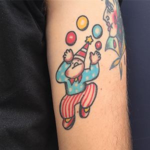 Tattoo by Benoît Manuarii #BenoitManuarii #clowntattoos #clown #funnytattoo #funny #humor #lol #joker #color