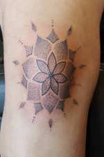 Knee mandala #tattooart #ink #inked #mandala #kneetattoo #dotwork 