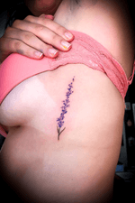 #lavender sprig on the ribs #colourtattoo 