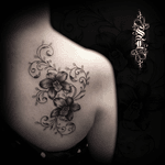 Girly #tattooartist #tattooart #schnorkel #art #flower 