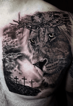 feito ontem, em 11h de trabalho done using @intenzetattooink and @tattooloverscare by @tattooloversshop #lionking #lion #liontattoo #calvario #religion #blackandgreytattoo #blackandgrey #sullenclothing #intenzepride