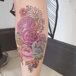 Floral Thigh piece done in one sitting 