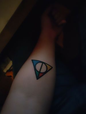 Deathly Hallows + House colors#harrypottertattoo #harrypotter #deathlyhallows #hogwarts 