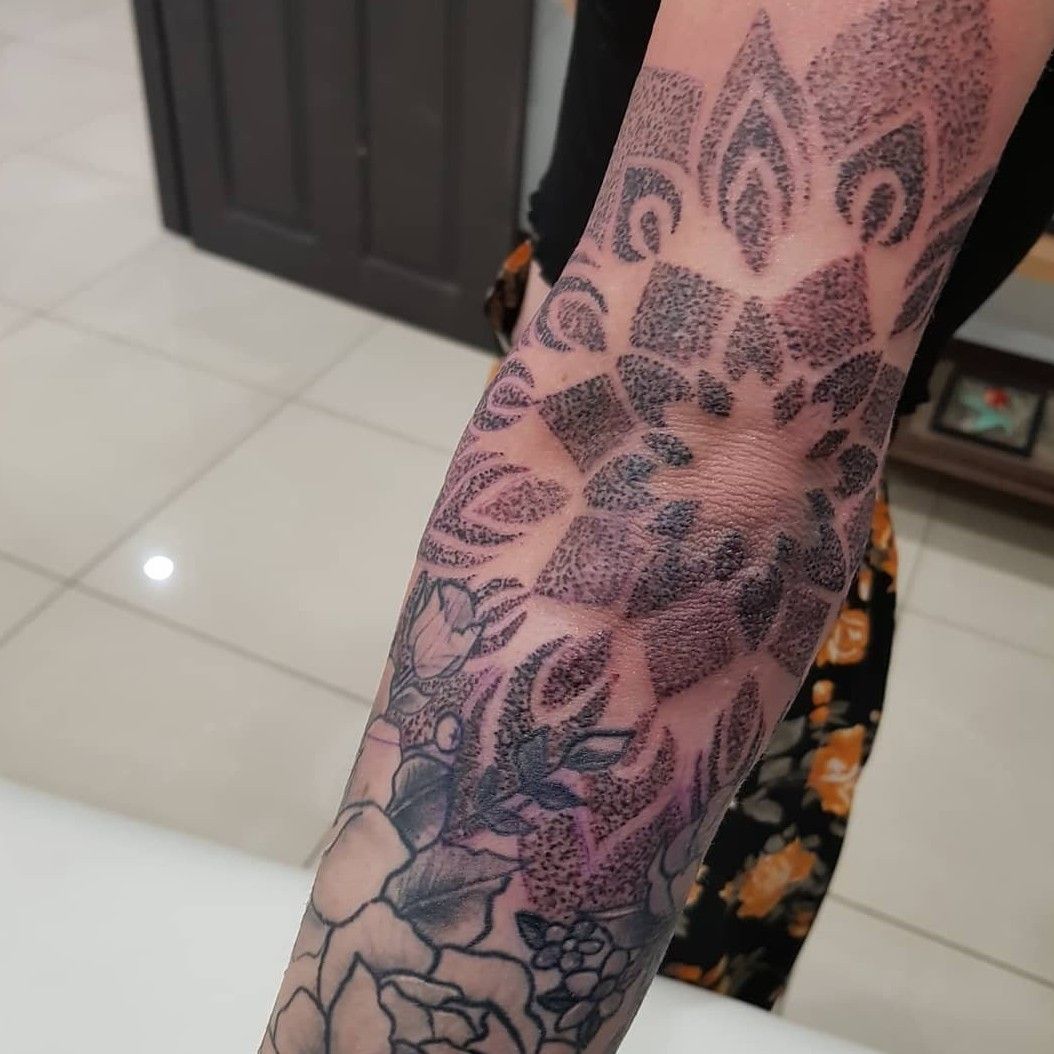 Filler for this small spot on my elbow  rtraditionaltattoos