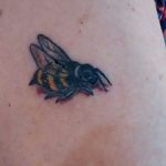 #turtlestyletattoocompany #3dtattoo #3d #tattoo #tattoos #50centpiecesize #bee #honeybee #beetattoo #tattooart #tattooartist #virginia #freshink #momsgotink #prettytattoo #realism #firsttattoo #womenwithtattoos #inkedwomen #illustrative #electrumstencilprimer #centrisignetic #kingpintattoosupply #s8 #drbronners #hempeaze