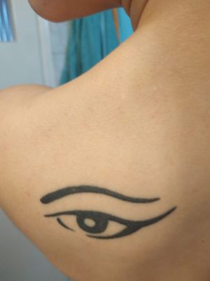 #tattoo #eyetattoo #eye #minimal 