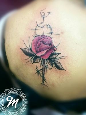 #rose #tattoo #tattoogirl 
