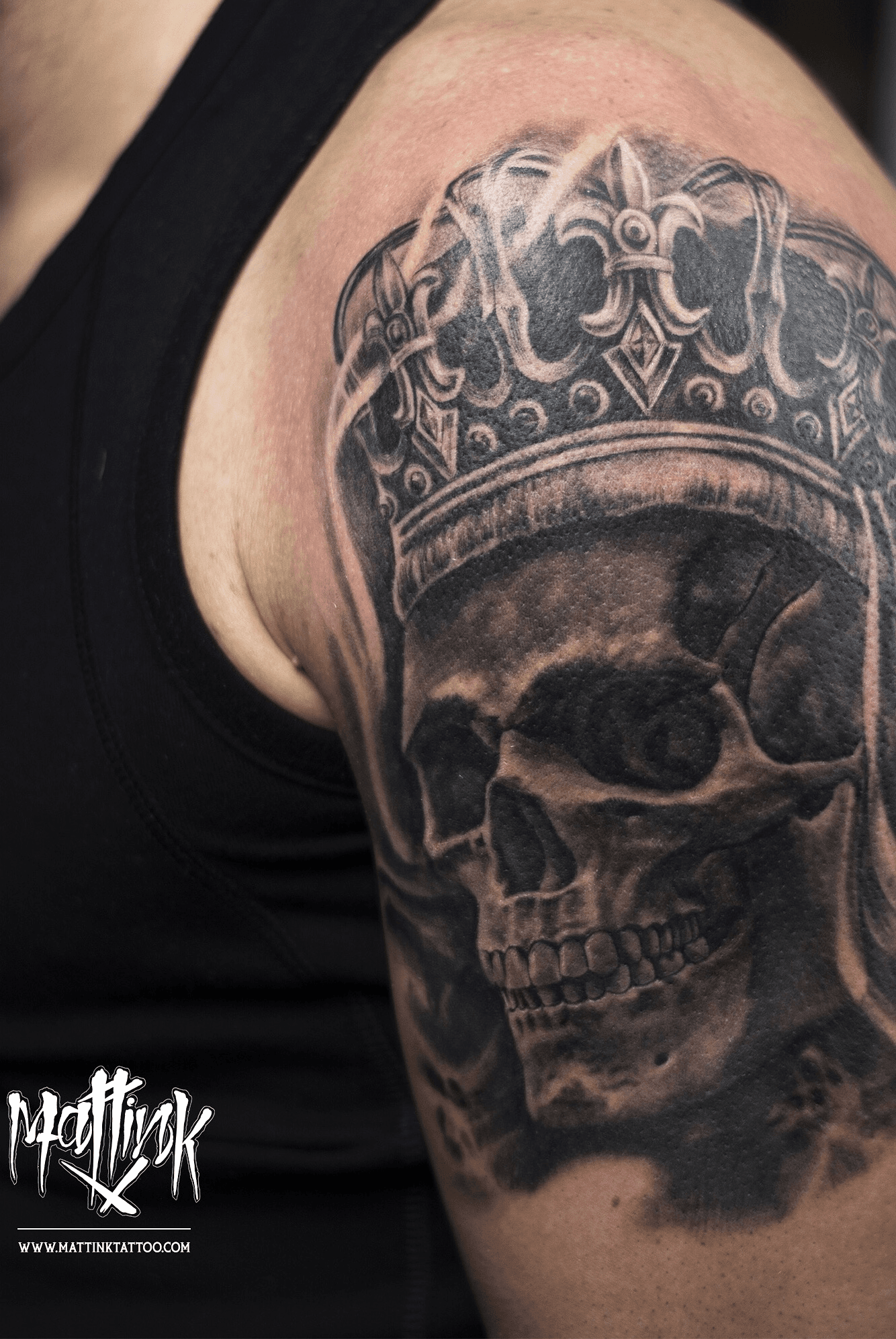 Human skull with wings and crown for tattoo design