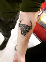 A bull for Amir. Enjoy 🌹 at @panic_tattoo_hadera #bulltattoo #inklove #tattoos #studio #tattooshop 