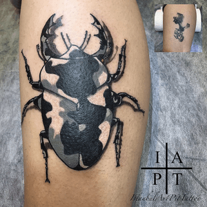 Cover up tattoo of the day done in 3 hrs 15 mn. Tell me what you think.. 🤘🏼#coverup #beetle #tattooartist #tattoooftheday#customtattoo #legtattoo#art #dövme #günündövmesi #dövmeci #burcakdogan#istanbulartpittattoo #bug 