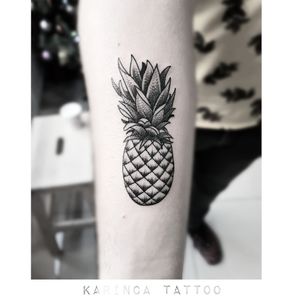 🍍 Instagram: @karincatattoo #pineapple #ananas #tattoo #tattoos #tattoodesign #tattooartist #tattooer #tattoostudio #tattoolove #ink #dövme #dövmeci #istanbul #turkey #black
