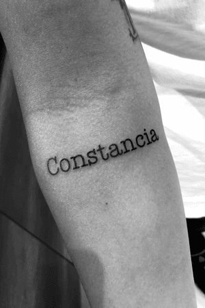 Constancia! #lettering #letteringtattoo #tatted #letras #letters #letter #typography #typewriter #typewriterfont 