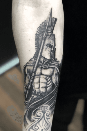 Spartan #blackandgrey #blackwork #inspirationtattoo #pretoecinza #tattoo #tattooblackandgrey #tatuagem #tatuagemexclusiva #projetosexclusivos #tattoospartan