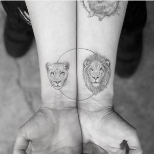 Tattoo by Mr K #MrK #toptattoosof2018 #toptattoos #2018 #bestof2018 #fineline #realism #realistic #lion #lioness #animal #nature #circle #detailed