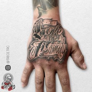 👉👉 Para citas y consultas escríbenos al +593 0984973233 o visítanos en la Veintimilla E6-35 entre Juan León Mera y Reina Victoria. Quito-Ecuador¡Aceptamos todas las tarjetas de crédito!...#tatuaje #tattoos #quito #tattoosquito #handtattoos #familia #lettering #letteringtattoo #ink #inked
