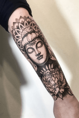 Buddha arm
