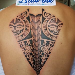 Maori 🗡🗡@rafa.blueinktattoo en Instagram #blueinktattoo #blueinktattoooficial #tatuajes #tattoo #ink #inktattoo #eternalink #dinamicink #tatuajespuebla #ezrevolution #ezcatridges #ezcartuchos #applof #secondskin #eztattooing #tatuadorespoblanos #maoritattoo#backmaori #maoritatuaje #backtattooblue ink tattooRafael González 🇲🇽citas y cotizaciones whats app 2225480847inbox página Facebook https://www.facebook.com/blueinktattoooficial/n