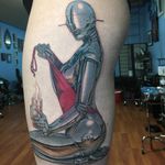 Tattoo by Rafael Marte #RafaelMarte #robottattoos #cyborgtattoos #robot #cyborg #AI #mechanical #machine #pinup #sexy #lady #HajimeSorayama #fineart #painting