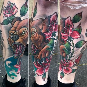 #neotraditionaltattoos #neotraditional #beartattoo #bear #rose #rosetattoo #colourtattoo #colortattoo 