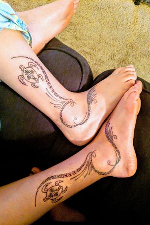 My daughter and I got matching tattoos 💓