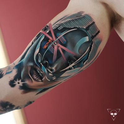 Tattoo by Michael Litovkin #MichaelLitovkin #robottattoos #cyborgtattoos #robot #cyborg #AI #mechanical #machine #color #realism #realistic #ladyhead #portrait