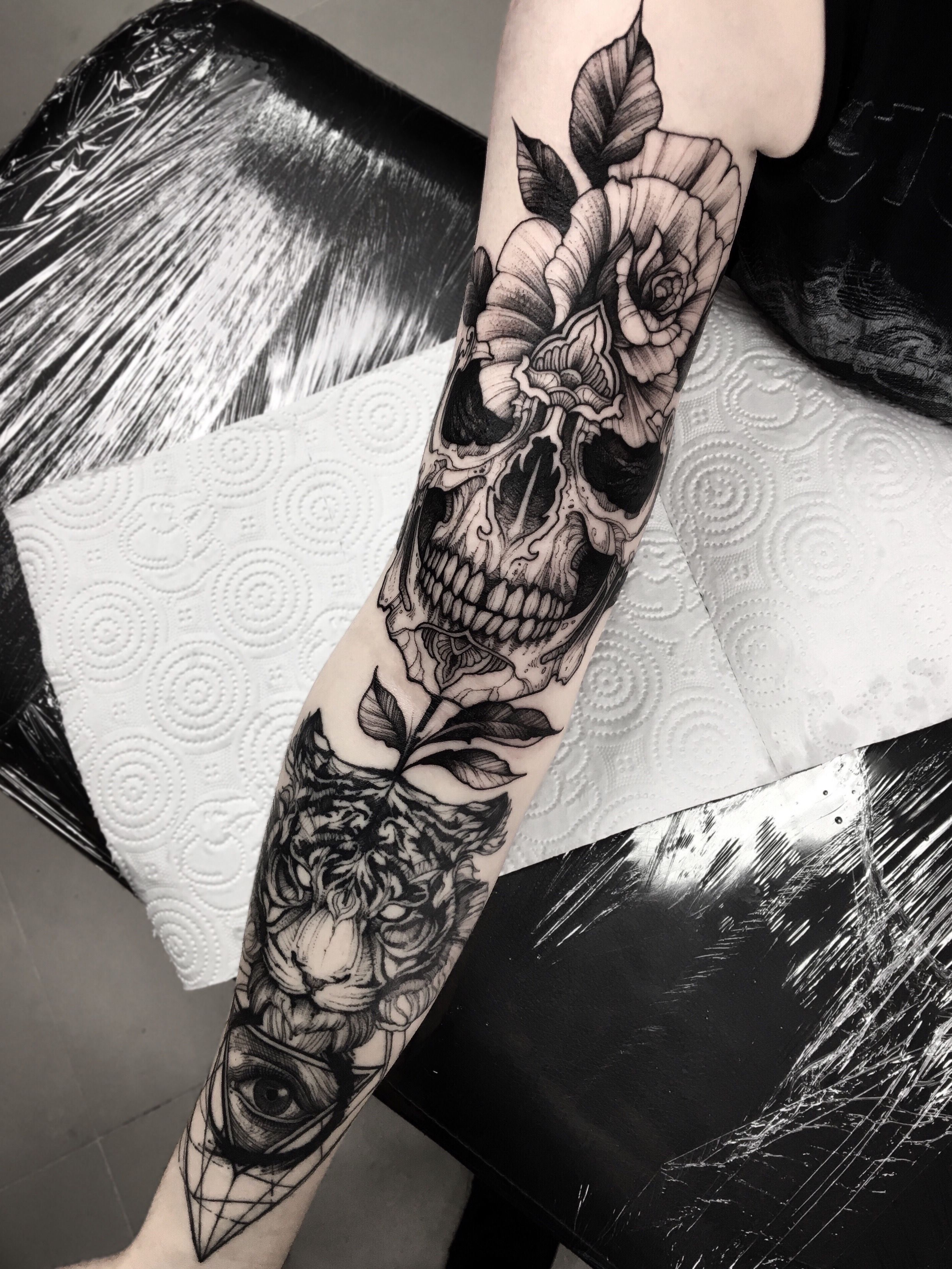 Continuation of my music inspired halfsleeve By Spencer Harker Dark Side Tattoo  Collective South Africa  rtattoos