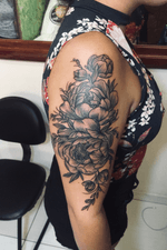 Tatuagem de flor de lótus .