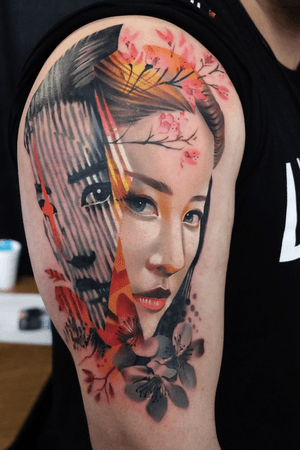 Double Geisha. Realizado en la convención de Monterey California, en 10h.  #geisha #oriental #japanese #tattoooftheday #tattooartist #realism 