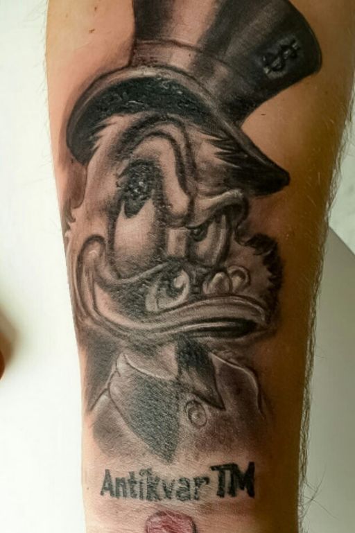 Flash tattoo