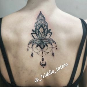 Tattoo Lotos Grafica
