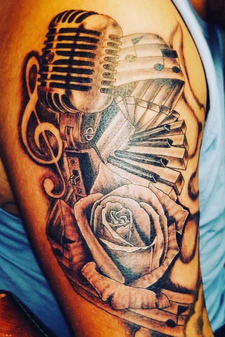Flash tattoo