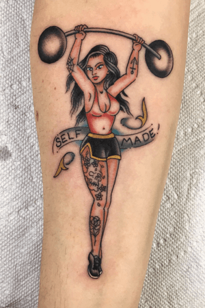 #pinup #traditional #selfmade #selfmadetattoo 