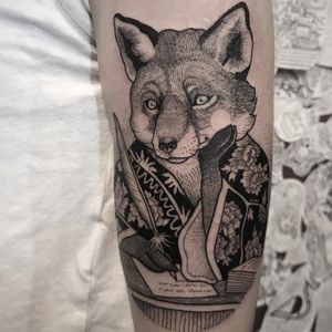Tattoo by Suflanda #Suflanda #foxtattoos #fox #animal #nature #linework #dotwork #blackwork #writer #quillpen #quill #peony #flower #floral #illustrative