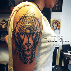 Geometric Lion Tattoo. #mandala #lion 