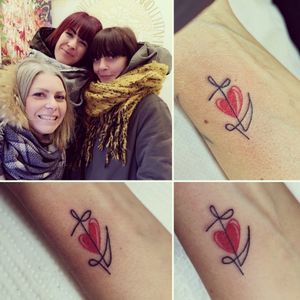 Amiche 😍❤️😘#friends #inkedmuscles #tattooandfitness #bodyandsoul #italiantattoer #tatuaggipadova #tatuaggi #piccolini 😍😍😍