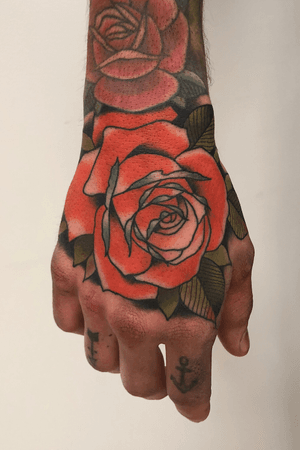 #rose #neotraditional #hand 