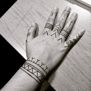 Tattoo uploaded by Julie • I drew this on a hand with a pen :))  #not_a_tattoo_artist_yet • Tattoodo