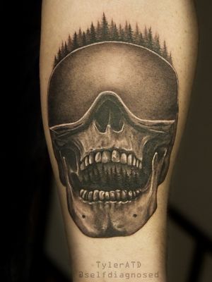 skull with goggles tattoo