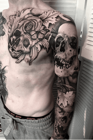 Skull sleeve with new addition onto the chest. #sleeve #skulltattoo #blackandgrey