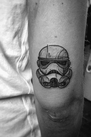 Stormtrooper #starwars #stormtrooper #white #black #nerd 