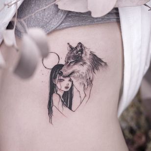 Tattoo by Zihae #Zihae #realisticanimaltattoos #realisticanimal #realistictattoo #animal #animaltattoos #nature #illustrative #wolf #moon #girl #anime #blackandgrey