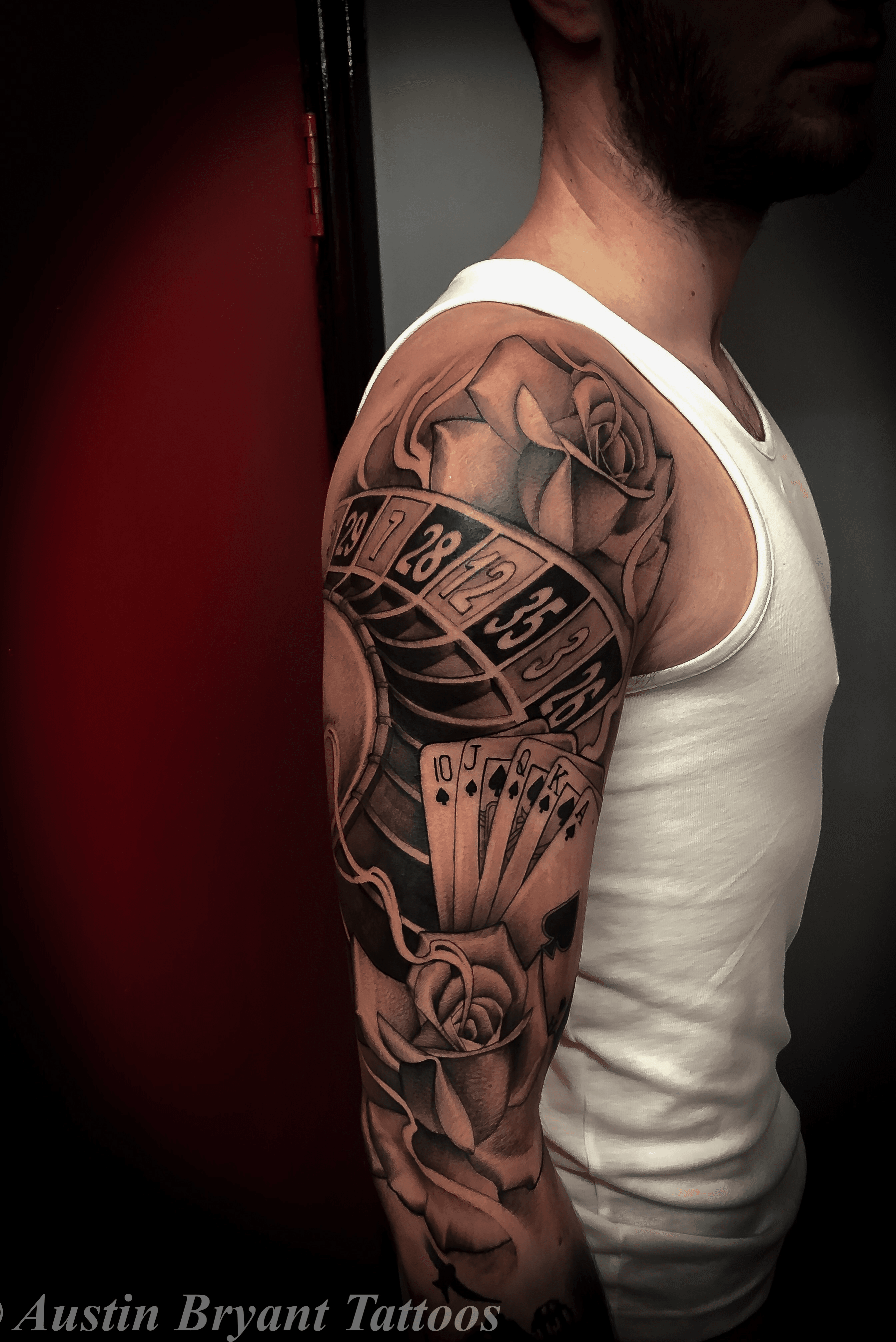 Pin by Matheus Oliveira on Desejosss  Card tattoo Gambling tattoo Tattoos