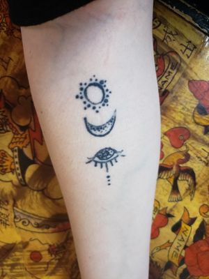 I got this tattoo when I was 18. I want to cover it up but I'm not a tattoo artist. Anyone want to doodle on this picture and send me some ideas? I know I regret getting it... so please dont be rude. 