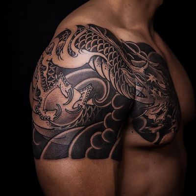 Tattoo by Bill Canales #BillCanales #tattoodoambassador #Japanese #Japanesetattoo #Irezumi #dragon #clouds #blackandgrey