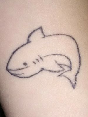 My cousin did a shark for me too. To represent, you gotta keep moving forward to servive.
