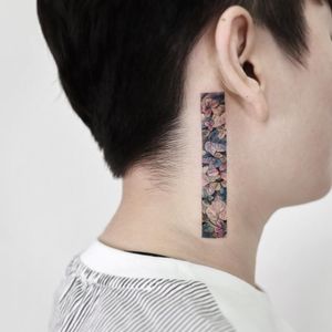 Tattoo by Sigak #Sigak #besttattoos #best #floral #fall #seasons #plant #leaves #nature #fallleaves #necktattoo #neck
