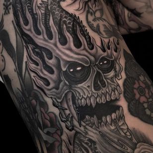 Tatuajes ilegales: Juan Diego Prieto #IllegalTattoos #JuanDiego #JuanDiegoPrieto #blackandgrey #fineline #Chicano #demon #dragon #death #skull